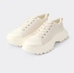 GU★ ボリュームソールキャンバススニーカー