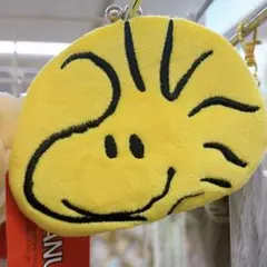 ③（新品未使用）スヌーピー フェイスコスメミニポーチ ウッドストックフレンズ