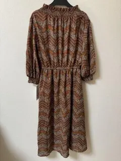 【新品未使用】Elencare Due 花柄 秋 ワンピース Mサイズ