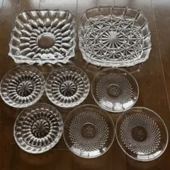 ガラス皿8点 (大皿2枚、中皿6枚) レトロ
