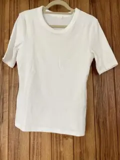 【新品未使用】GU ホワイト 半袖 Tシャツ