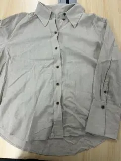 H&M ベージュ 長袖シャツ