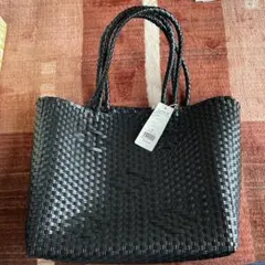 Item thumbnail for item c8d7bc26-3002-471e-91d8-6e421648759b