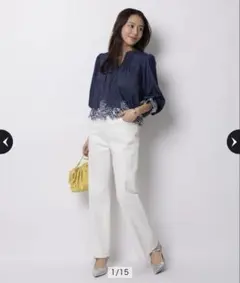 【美品】ジャスグリッティー　美脚デニム　白のサムネイル