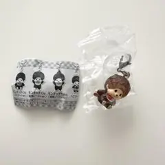 桜塚やっくんとハローキティのコラボ ストラップ♡ - メルカリ