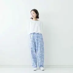 未使用 ミズイロインド 素敵デザイン リバティさらりゆったり カジュアルパンツのサムネイル