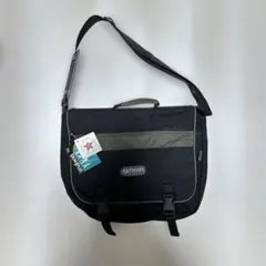 Item thumbnail for item 7b0a4ac0-7bd5-469e-a892-d9f13ba5718b