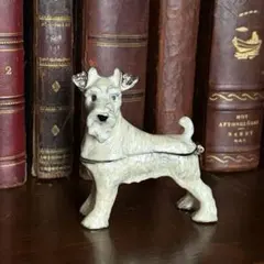 Item thumbnail for item 5820eebe-2f05-446d-a883-bad24bafcb53