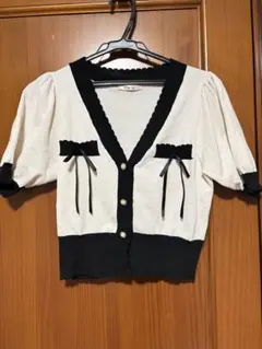 emsexciteバルーンスリーブカーディガン風ニット