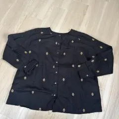 NOMBRE IMPAIR 刺繍入り黒長袖シャツのサムネイル