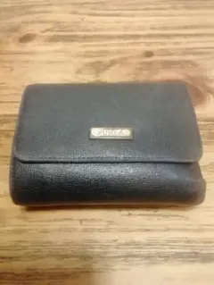 【FURLA（フルラ） 三つ折り財布 ブラック レザー】