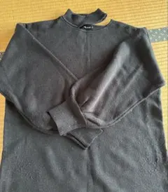 ワンピース 黒 肩出し 長袖のサムネイル
