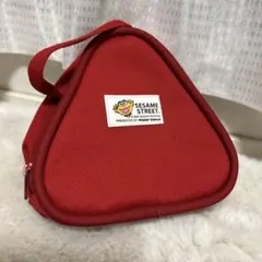 ミスタードーナツ/セサミストリート 赤い三角ポーチ