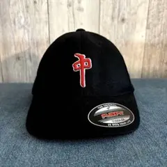 日本未入荷Red Dragon × FLEXFIT キッズ キャップ 帽子 黒