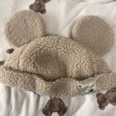 東京ディズニーリゾート ミッキー耳付き帽子　ボアキャップ　ベージュ
