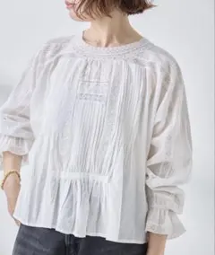 26SS【ジャーナルスタンダードレザージュ】リバーレース刺繍ブラウスのサムネイル