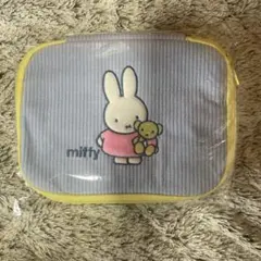 【新品　未使用】　ミッフィー　マルチケース　ゼクシィ