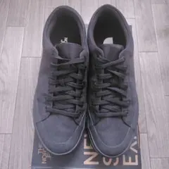 美品 THE NORTH FACE シャトルレースウォータープルーフ 27 黒