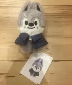 Straykids 抱きぬい WolfChan おまけ付き - メルカリ