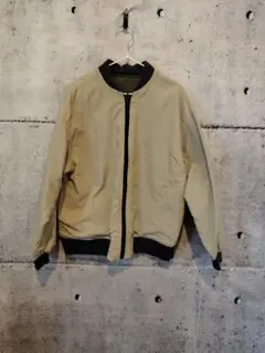 キッズ　ブルゾン　リバーシブル　130　Breeze