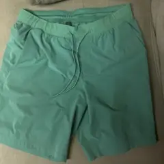 Lululemon グリーン ショートパンツ Lサイズ