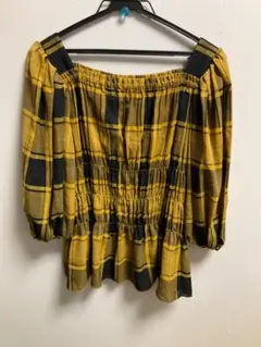 Mila Owen オフショルダー チェックシャツ