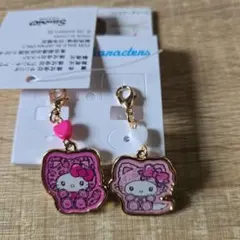 Sanrio Hello Kitty ファスナーチャーム 2個セットのサムネイル