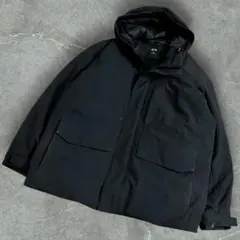 美品 ユニクロ【XL✨️】ハイブリッドダウンパーカのサムネイル