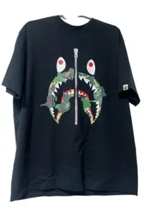 【状態良好】アベイシングエイプ ☆センタービッグロゴ シャークロゴ Tシャツ