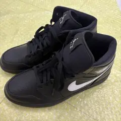 air jordan 1 mid BLACK WHITE