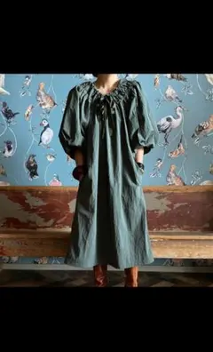 marfa オリーブグリーンパフスリーブワンピース