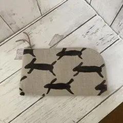 ハンドメイド　ミナペルホネン　runrunrunベージュのL字お財布ポーチ