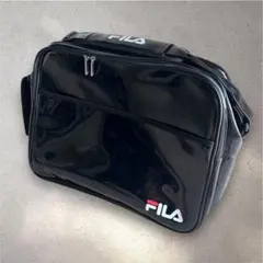 FILA フィラ エナメルバッグ ショルダーバッグ 黒 ブラック 部活 スポーツ