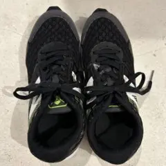 New Balance スニーカー ブラック/グリーン　21cm