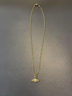 土星モチーフ ゴールドネックレス クリスタル付き ⭐︎週末限定セール⭐︎