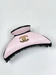 新品♡シャネル♡キルティングヘアクリップ 髪留め ノベルティ CHANEL CC 中古 CHANEL キルティング ヘアクリップ ブラック ノベルティ - メルカリ