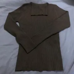 長袖　セーター　黒