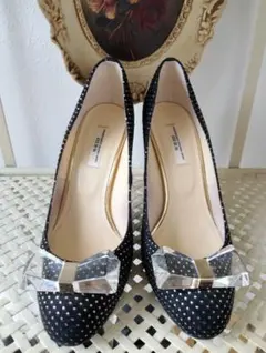 SEVEN TWELVE THIRTY 黒×ゴールド リボン ハイヒール22.5