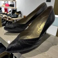 Yves SaintLaurentイヴサンローランパンプス黒レザー 22.5cm