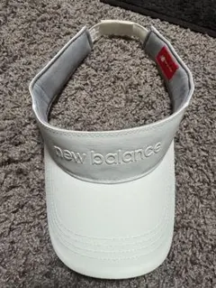 new balance サンバイザー