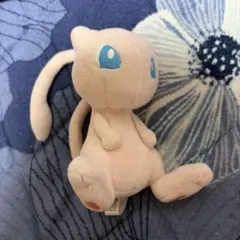 ポケモンセンター Pokemon fit ミュウ ぬいぐるみのサムネイル