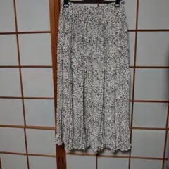 ヒョウ柄プリーツロングスカートのサムネイル