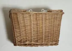 ラタン　籐編みバスケット籠スクエアー型　ハンドル付き