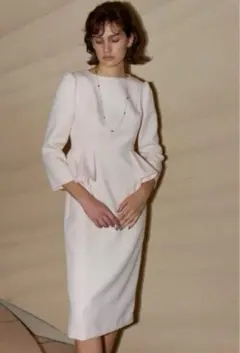 2025年最新】セルフォード ペプラム ワンピースの人気アイテム - メルカリ