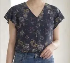 【しまむら】花柄カットソー L ネイビー 2重袖 ストレッチ 華やか