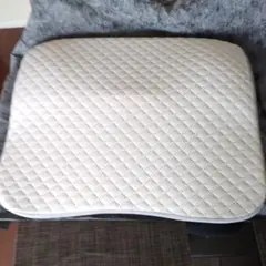 楕円形メッシュキルティング枕