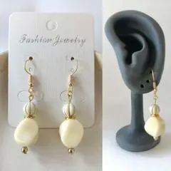 No.101　ハンドメイドピアス