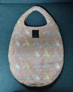 mina perhonen リンゴの刺繍 エッグバッグ