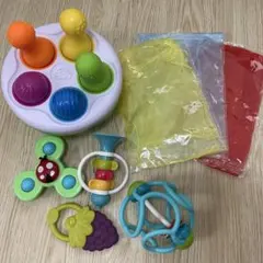 0歳1歳おもちゃまとめ売り　スピニーピンズ、リトミックスカーフ、ハンドスピナーのサムネイル