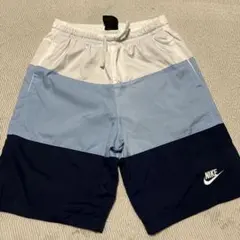 NIKE ハーフパンツ ジュニアサイズ